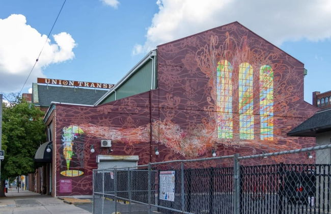 Sosuite 2BR Apt w W D Gym On-site Restaurant - Photo 29