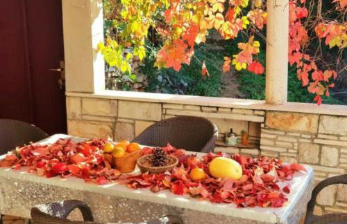 Spacious Stone Villa with Sea Views - Foto 37