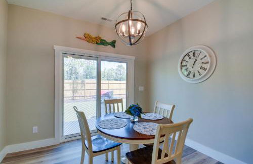 Charming Ocean Isle Beach Home about 1 Mi to Beach! - Foto 12