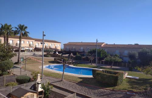 Fantástica casa con piscina y playa ,Torredembarra-Tarragona - Foto 2
