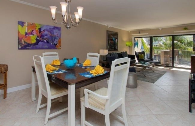 Beautiful Unit In One Of The Most Prestigious Condo Complex In Islamorada 2 Bedroom Condo by RedAwning - Photo 16