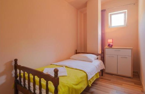 Four-Bedroom Holiday Home Kucice With A Fireplace 09 - Photo 28