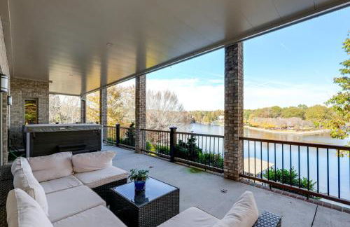 Lakefront Haven with Hot Tub and Game Room in Hickory! - Foto 36
