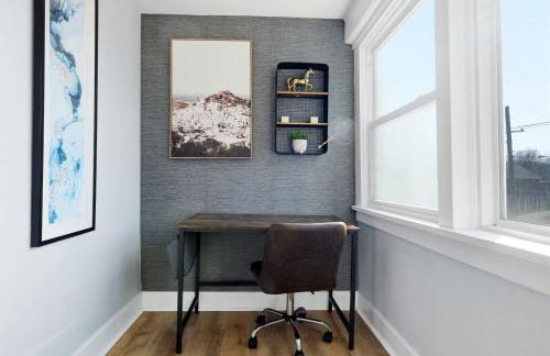 Elegant Historic Apartment with Craftsman Details - Foto 21