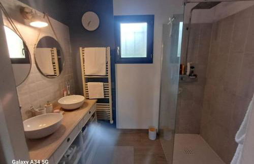 Villa moderne avec piscine - Photo 11