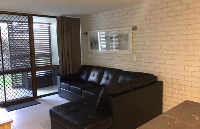 Merrima Court Holidays - Foto 25