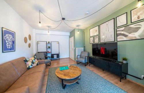 Urban & Chic: 2Bdr, Parkplatz - Photo 3