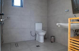 Kotinos Luxury Suites - Photo 7