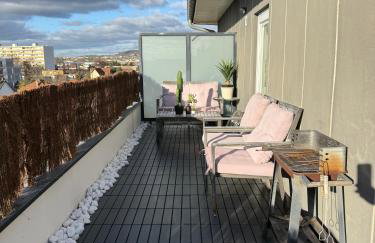 Skylounge- 8Pers -Families - Pros -Terrace- BBQ -Parking- WIFI - Foto 32