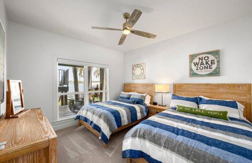 Lakefront LUXE | Pool, Spa, Jet Ski at Happy Place - Foto 36