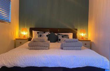 Cozy Cabin with Modern Comforts - Foto 6