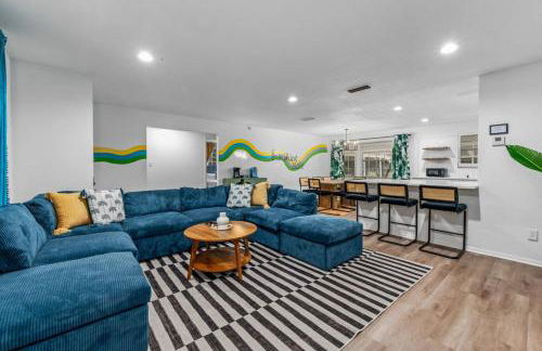 Sunny Lakeside Retreat with Pool and Firepit - Photo 33