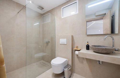 Villa única con piscina, perfecta para familias - Foto 16