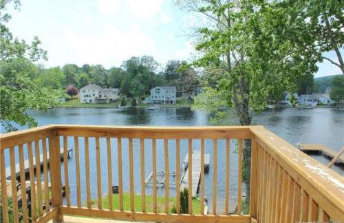 Waterfront Cottage at Highland Lake with Dock - Foto 27