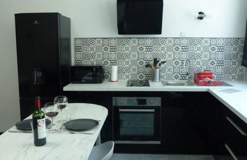 Nuit romantique avec Jacuzzi SPA privatif proche TOULOUSE - Foto 12