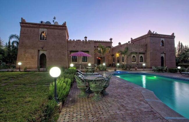 Palace With 2 Villas and 2 Swimming Pools in Sidi Abdellah Ghiat - Foto 10