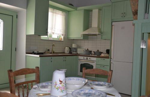 The Priest's Traditional House Kalithies - Foto 69