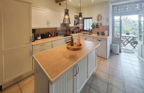 2 Bedroom Beautiful Home In Hérépian - Foto 6