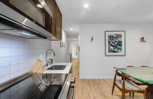 The Sweetest Hideaway - 81 Walkscore! - Foto 21