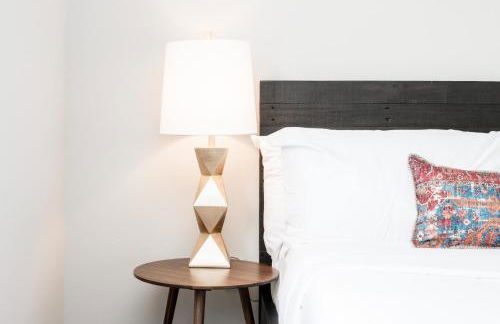 CozySuites Music Row Elegant 1BR w free parking 15 - Foto 21