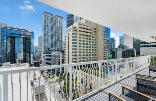 Luxurious 3BR Condo with Pool in Brickell - Foto 54