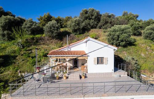 Iris Cretan Mountain Escape - Photo 2