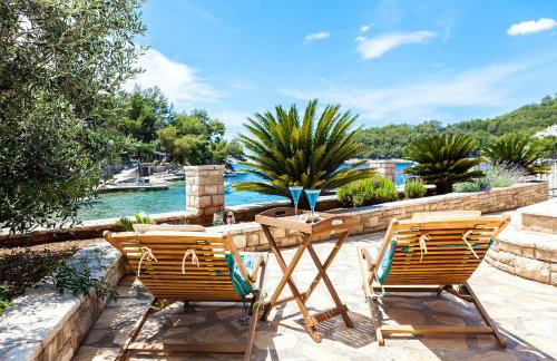 Seaside family friendly house with a swimming pool Grscica, Korcula - 23487 - Photo 8