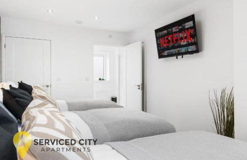 SCA-Arden House 10min to NEC Sleeps 6 Parks 2 Vans - Foto 21