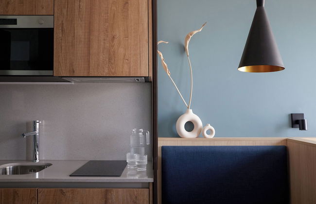 Bob W Tower Hill Studios - Photo 18