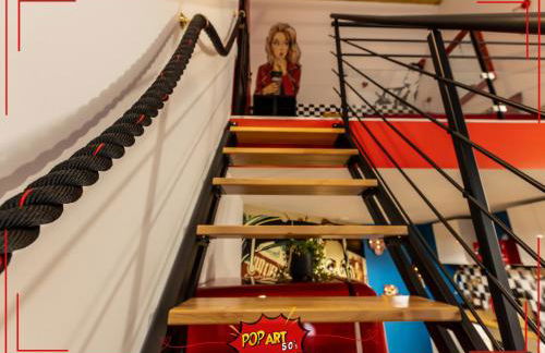 LOFT "POP ART 50's" Idéal PRO - Écran cinéma rétroprojecteur - WIFI Fibre - Borne arcade de jeu - Centre Ville - Foto 20