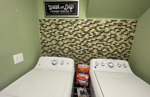 Las Vegas-Henderson, Nevada-Luxury Dream Home, Private Pool & Spa, sleeps 16 - Foto 41