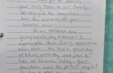 O8 Renovated Forest Cottage Townhome with great Mt Washington views fast wifi Walk to skiing - Foto 31