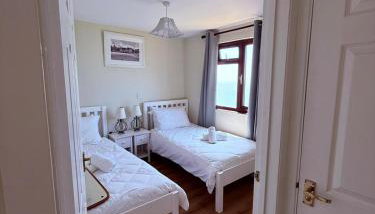 Cliff top chalet with stunning ocean views - Foto 4