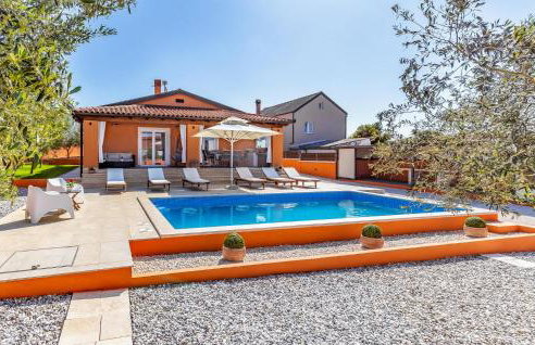 Amazing Home In Pula With Kitchen - Foto 8