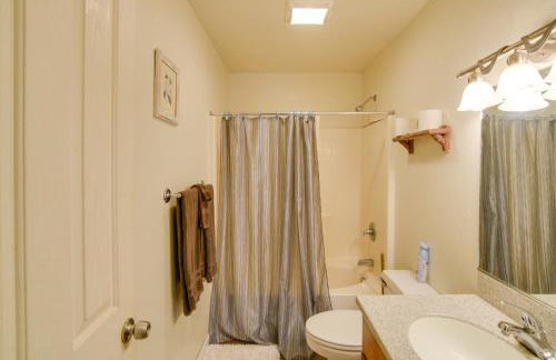 Grill, Fire Pits and Trails Butte Meadows Duplex! - Foto 13