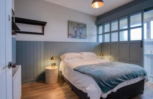 Tide & Tee - 2 Bedroom Apartment - Penally - Tenby - Photo 24