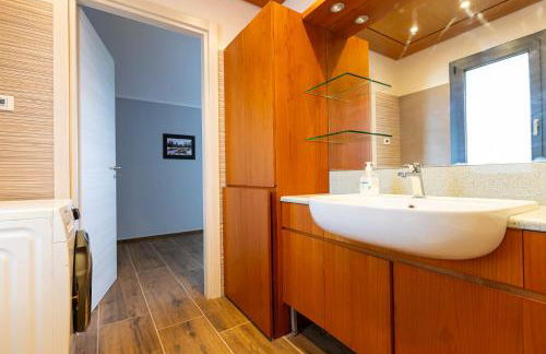 Perla sul mare con piscina - Foto 29