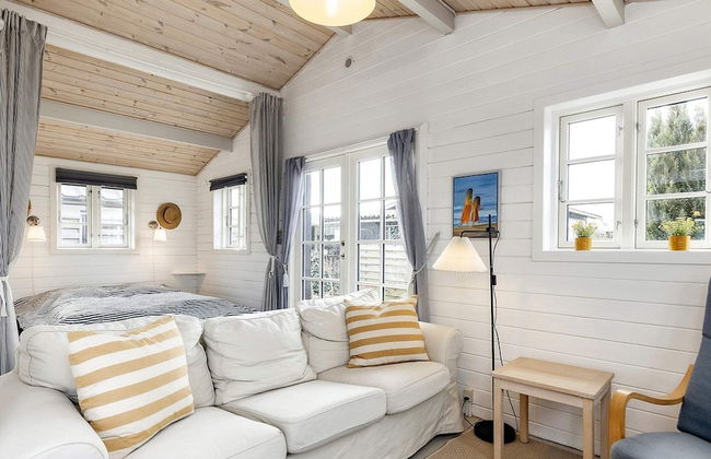 4 Person Holiday Home in Karrebaeksminde - Photo 10