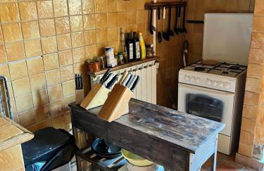 La maison sur la place dans Aigues Mortes - Foto 10