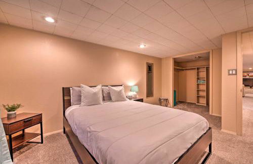 Arvada Home with Deck and Game Room Near Olde Town! - Foto 16