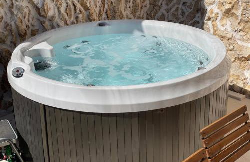 Krka Waterfalls - Photo 30