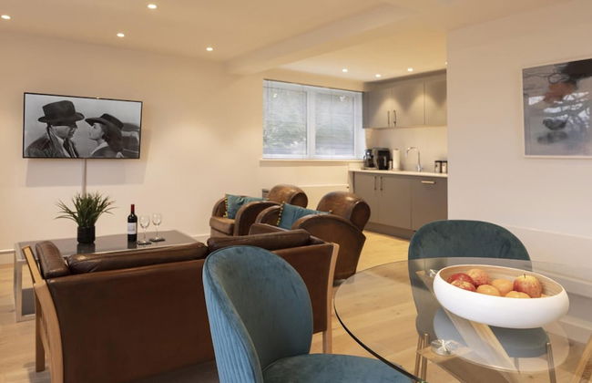 CH Apt 7 2bed in Bath - Foto 2