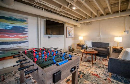 Luxurious Retreat with Stunning Views Sleeps 16) - Foto 27