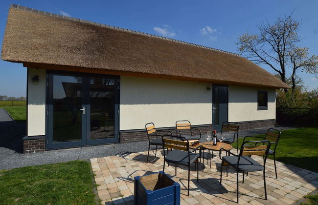 Modern & Garden-view Holiday Home in Alphen - Foto 1