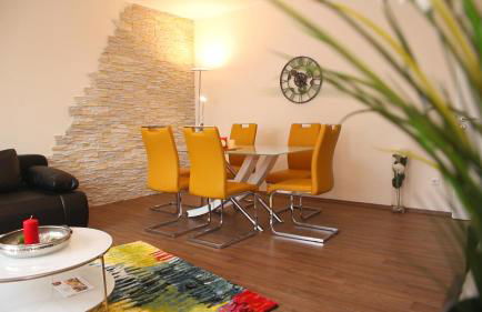 Art City-Studios Kassel 6 und 9 mit 2 Schlafzimmern, groß, modern, citynah, kostenfreie Parkplätze, Süd-Balkons, ruhig, Herkulesblick, voll ausgestattet - Foto 14