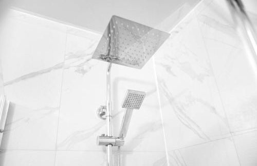 Stylish 2 Bed Apartment - Smart TV - WIFI - Jewellery Quarter 3AH - Foto 37