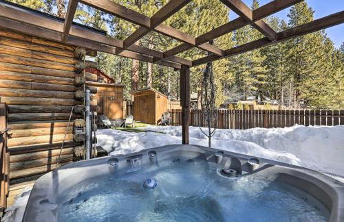 Dog-Friendly Kings Beach Log Cabin with Hot Tub! - Foto 2