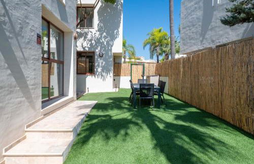 Villa Serena Marbella - Luxury villa with pool & sea views - Photo 65