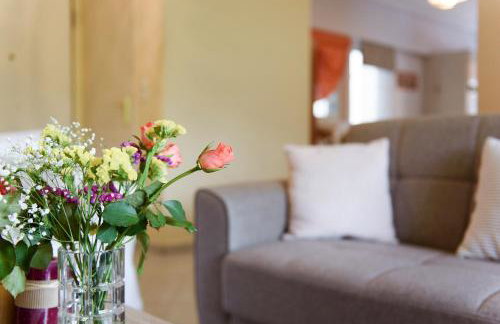 Mother's House - Photo 38