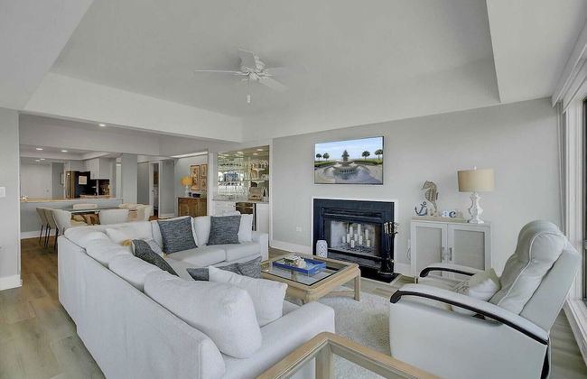 1408 Ocean Club by Avantstay Oceanfront Home w/ Amazing Views! - Photo 7